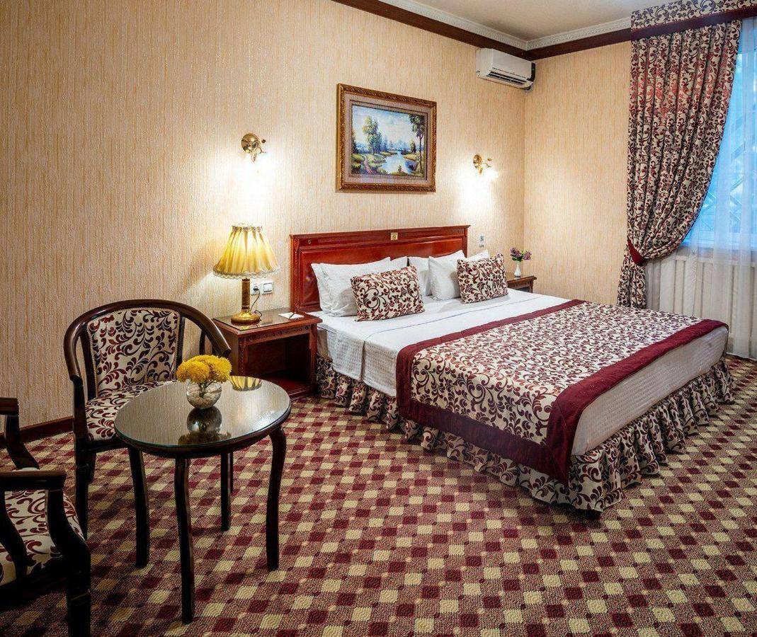 Asia Tashkent Hotel Extérieur photo